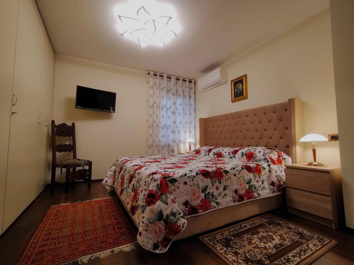 Verona City San Zeno Apartment ภายนอก รูปภาพ